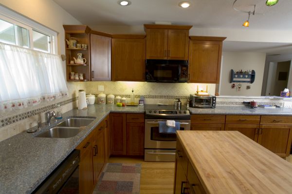 Cherry Cabinet Remodeling in Kirkland